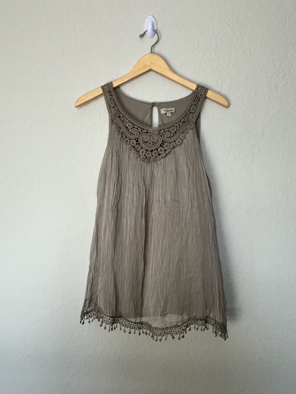 Via Signoria Italian Silk Tank Top Crochet Lace Trim Boho Lagenlook Taupe Size L
